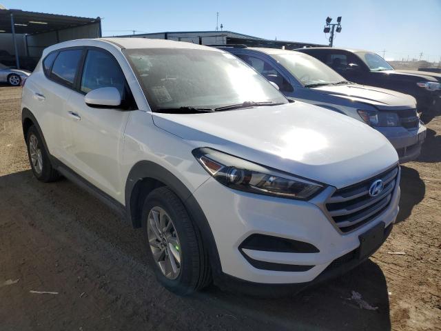 KM8J23A4XHU438994 - 2017 HYUNDAI TUCSON SE WHITE photo 4