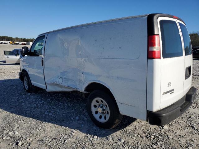 1GCSGAFX1C1108799 - 2012 CHEVROLET EXPRESS G1 WHITE photo 2