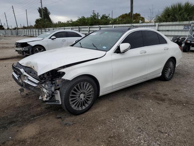 WDDWF4JB1JR412673 - 2018 MERCEDES-BENZ C 300 WHITE photo 1