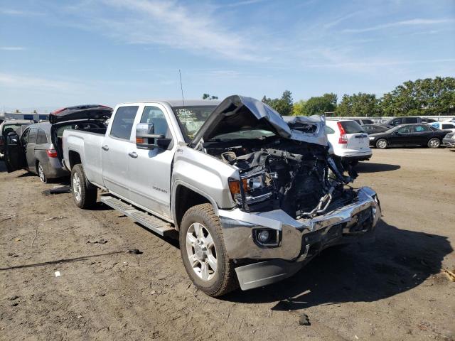 1GT12TEY8JF103504 - 2018 GMC SIERRA K2500 SLT SILVER photo 1