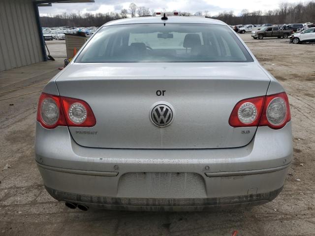 WVWEU73C87P015937 - 2007 VOLKSWAGEN PASSAT 3.6L LUXURY SILVER photo 6