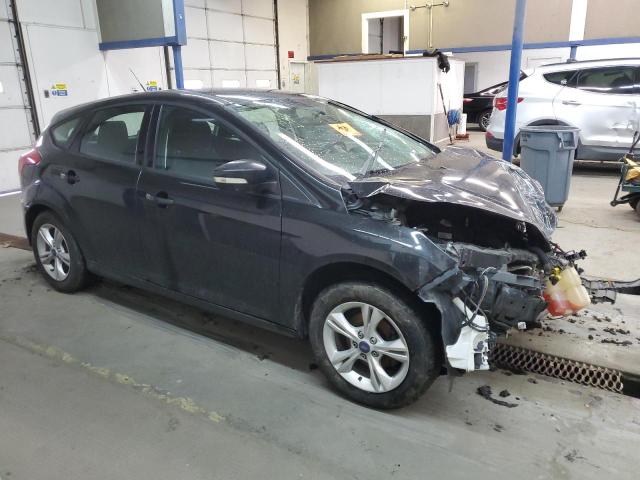 1FADP3K29DL383184 - 2013 FORD FOCUS SE BLACK photo 4