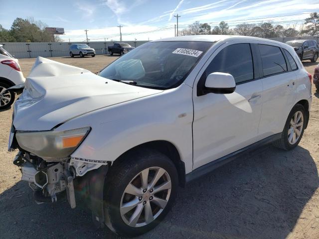 2013 MITSUBISHI OUTLANDER ES, 