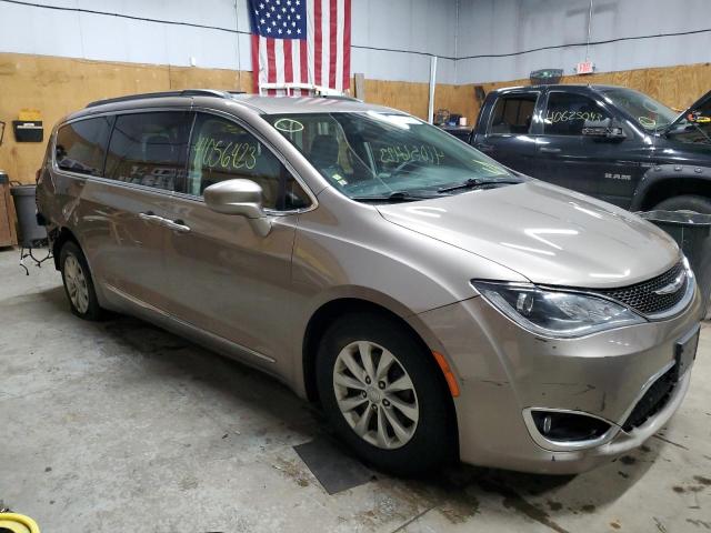 2C4RC1BG7HR535942 - 2017 CHRYSLER PACIFICA TOURING L GRAY photo 4