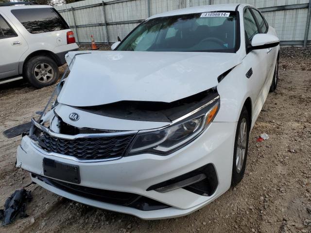 5XXGT4L38KG276365 - 2019 KIA OPTIMA LX WHITE photo 5