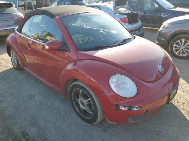 3VWRF31Y96M314521 - 2006 VOLKSWAGEN NEW BEETLE CONVERTIBLE OPTION PACKAGE 1 RED photo 4