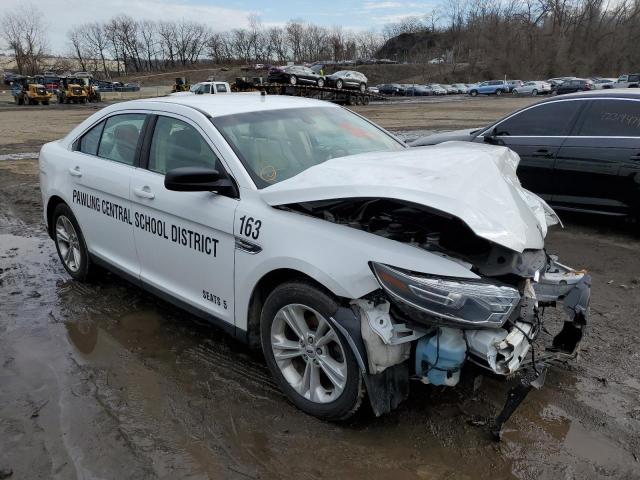 1FAHP2D85JG140960 - 2018 FORD TAURUS SE WHITE photo 4