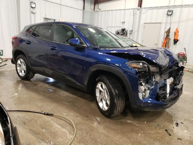 KL77LFE20RC127701 - 2024 CHEVROLET TRAX LS BLUE photo 4