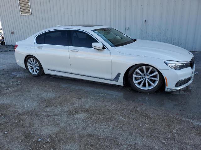 WBA7E4C59JGV23621 - 2018 BMW 740 XI WHITE photo 4