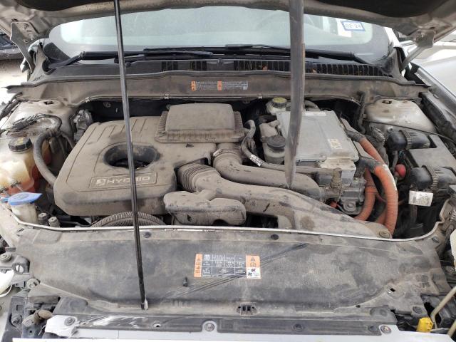 3FA6P0LU6GR329709 - 2016 FORD FUSION SE HYBRID SILVER photo 11