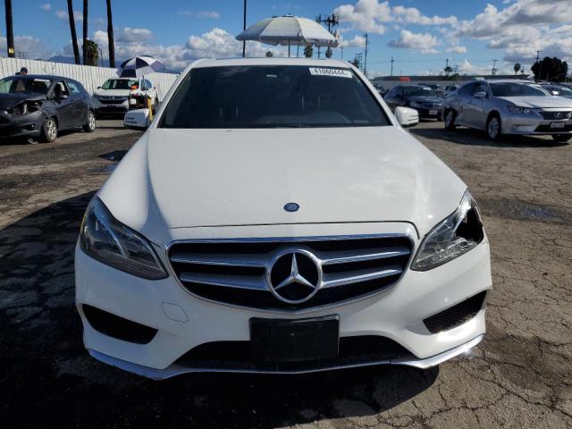 WDDHF5KBXEA785938 - 2014 MERCEDES-BENZ E 350 WHITE photo 5