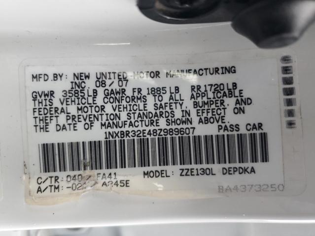 1NXBR32E48Z989607 - 2008 TOYOTA COROLLA CE WHITE photo 12