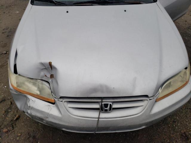 1HGCG31451A020351 - 2001 HONDA ACCORD LX SILVER photo 11