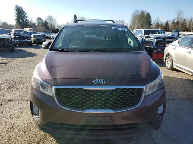 KNDMC5C16G6187486 - 2016 KIA SEDONA EX MAROON photo 5