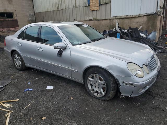 WDBUF82J95X168091 - 2005 MERCEDES-BENZ E 320 4MATIC SILVER photo 4