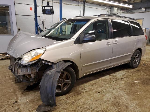 5TDZA23C46S454585 - 2006 TOYOTA SIENNA CE SILVER photo 1