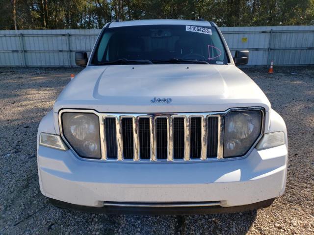 1C4PJLFK5CW155084 - 2012 JEEP LIBERTY JET WHITE photo 5