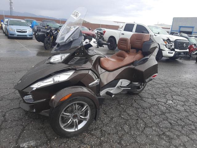 2BXJBRC18CV001311 - 2012 CAN-AM SPYDER ROA RT-LTD BROWN photo 2