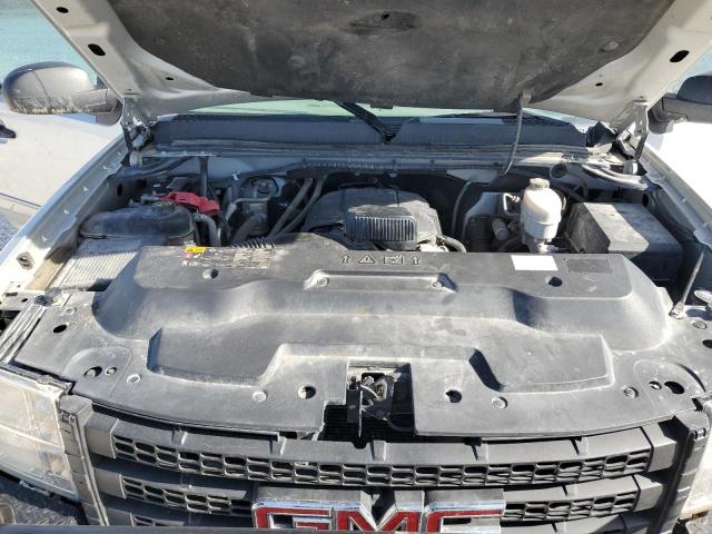 1GT220CG7BZ425872 - 2011 GMC SIERRA K2500 SLE SILVER photo 11