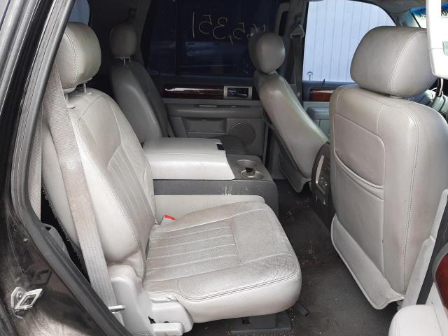 5LMFU28546LJ16859 - 2006 LINCOLN NAVIGATOR 黑色 照片 6