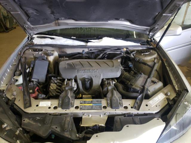 2G2WP552761232447 - 2006 PONTIAC GRAND PRIX SILVER photo 11