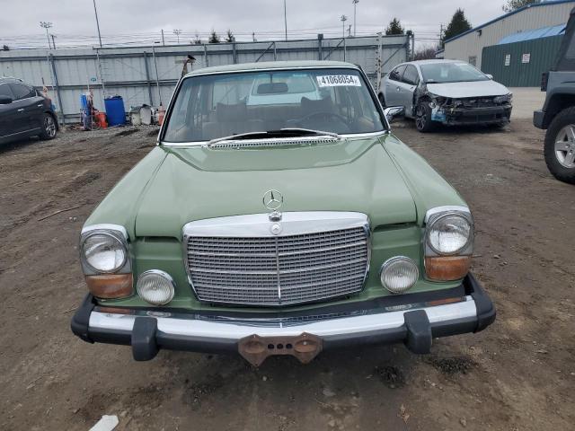 11406012112897 - 1975 MERCEDES-BENZ 280 GREEN photo 5