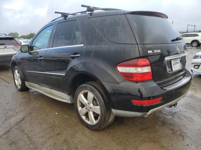 4JGBB8GB2AA613687 - 2010 MERCEDES-BENZ ML 350 4MATIC BLACK photo 2