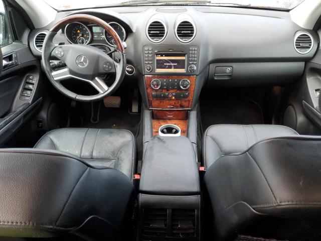 4JGBB8GB2AA613687 - 2010 MERCEDES-BENZ ML 350 4MATIC BLACK photo 8