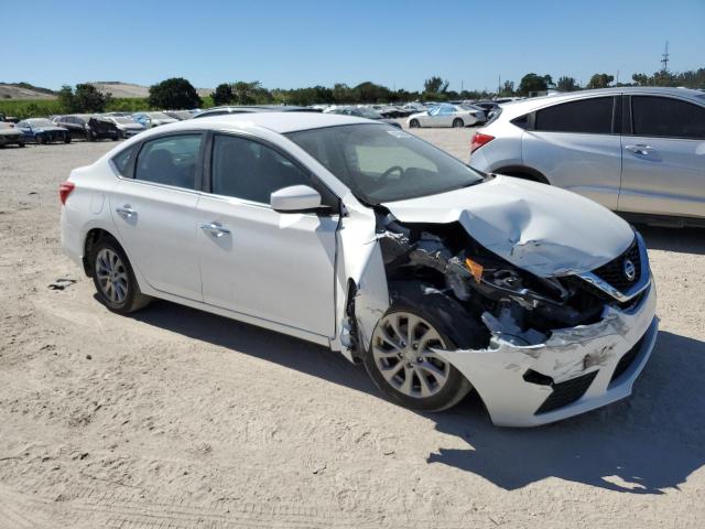 3N1AB7AP8JY282367 - 2018 NISSAN SENTRA S WHITE photo 4