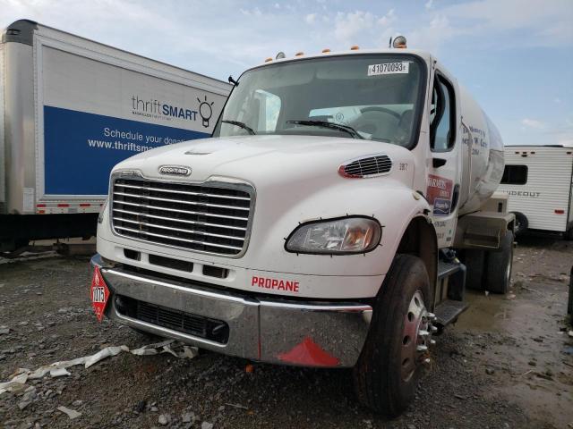 1FVACXBS1BDBB5210 - 2011 FREIGHTLINER M2 106 MEDIUM DUTY WHITE photo 2