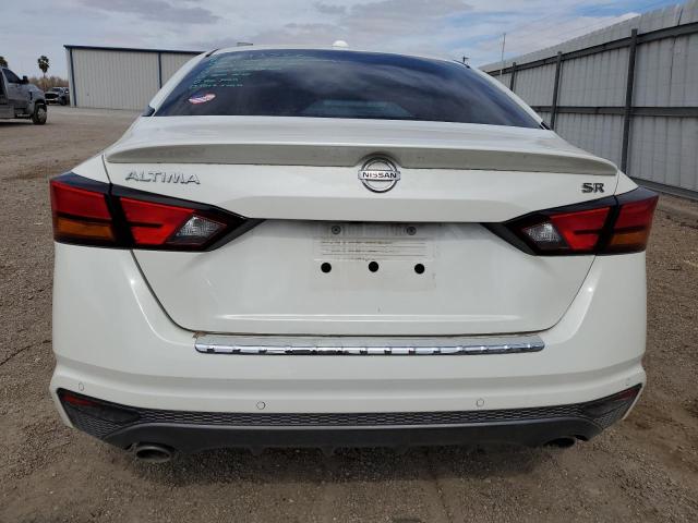 1N4BL4CV4MN346128 - 2021 NISSAN ALTIMA SR WHITE photo 6