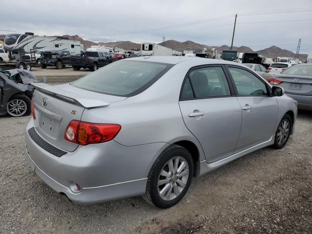 2T1BU4EE8AC476738 - 2010 TOYOTA COROLLA BASE SILVER photo 3