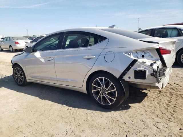 5NPD84LF1KH481349 - 2019 HYUNDAI ELANTRA SEL SILVER photo 2