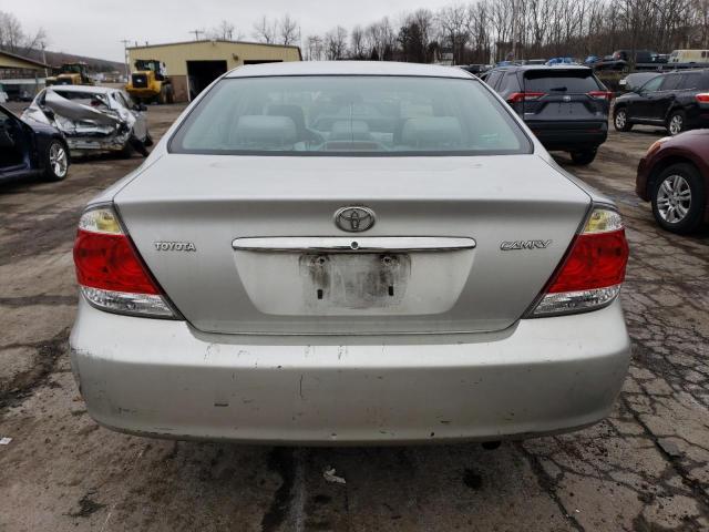 4T1BE32K65U091992 - 2005 TOYOTA CAMRY LE SILVER photo 6