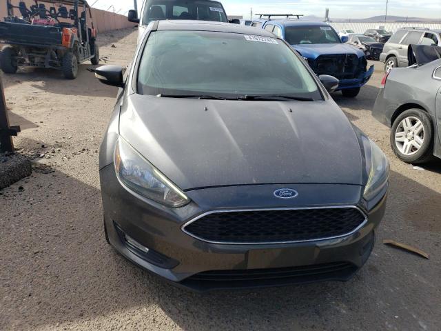 1FADP3M27JL211227 - 2018 FORD FOCUS SEL CHARCOAL photo 5