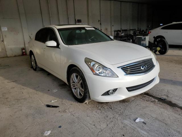 JN1CV6AR9DM769905 - 2013 INFINITI G37 WHITE photo 4