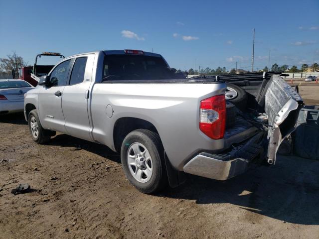 5TFRM5F12JX123266 - 2018 TOYOTA TUNDRA DOUBLE CAB SR/SR5 SILVER photo 2