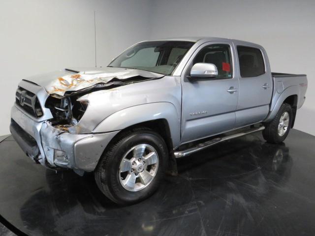 3TMJU4GN8FM183137 - 2015 TOYOTA TACOMA DOUBLE CAB PRERUNNER SILVER photo 2