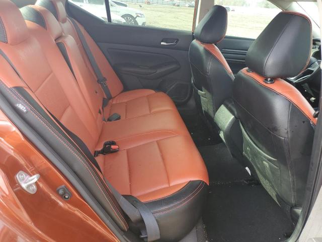 1N4AL4CV4NN315216 - 2022 NISSAN ALTIMA SR ORANGE photo 10