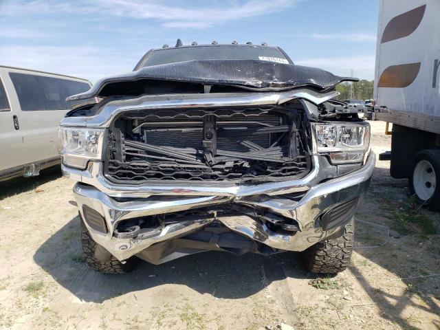 3C6UR5CL3NG181714 - 2022 RAM 2500 TRADESMAN Czarny zdjęcie 5