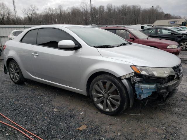 KNAFW6A3XC5488088 - 2012 KIA FORTE SX SILVER photo 4