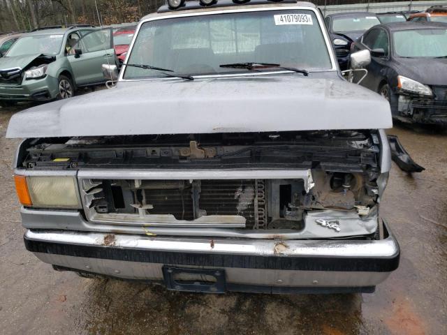 1FTEF14N7JNB01735 - 1988 FORD F150 GRAY photo 5