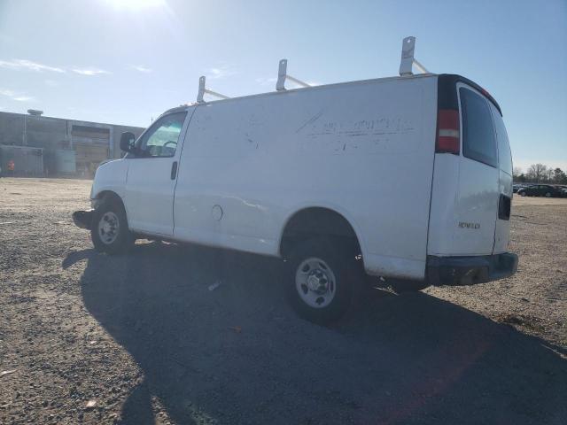 1GCZGFBA0A1162718 - 2010 CHEVROLET EXPRESS G2 WHITE photo 2