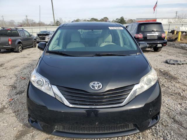 5TDKK3DC7BS017130 - 2011 TOYOTA SIENNA LE BLUE photo 5