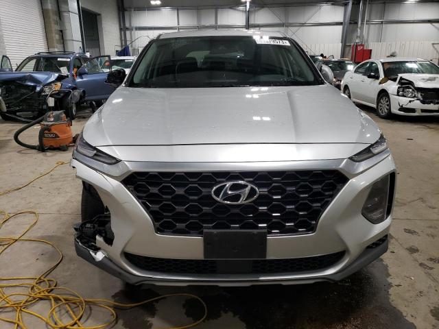 5NMS2CAD4KH035147 - 2019 HYUNDAI SANTA FE SE SILVER photo 5