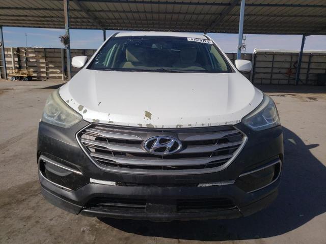 5NMZTDLB8HH033293 - 2017 HYUNDAI SANTA FE S WHITE photo 5