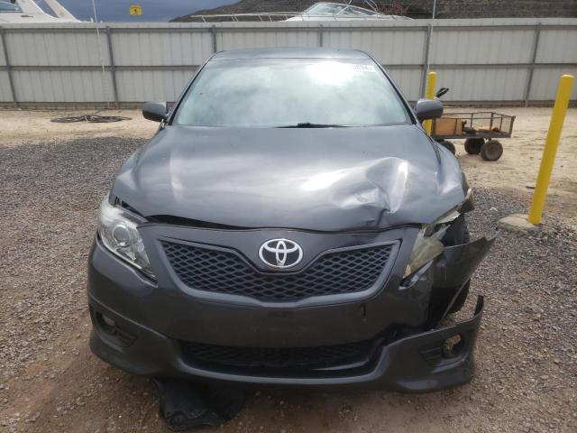 4T1BF3EK8BU671295 - 2011 TOYOTA CAMRY BASE CHARCOAL photo 5