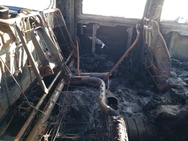 3C6UR5DJ9GG238126 - 2016 RAM 2500 SLT დამწვარი ფოტო 10