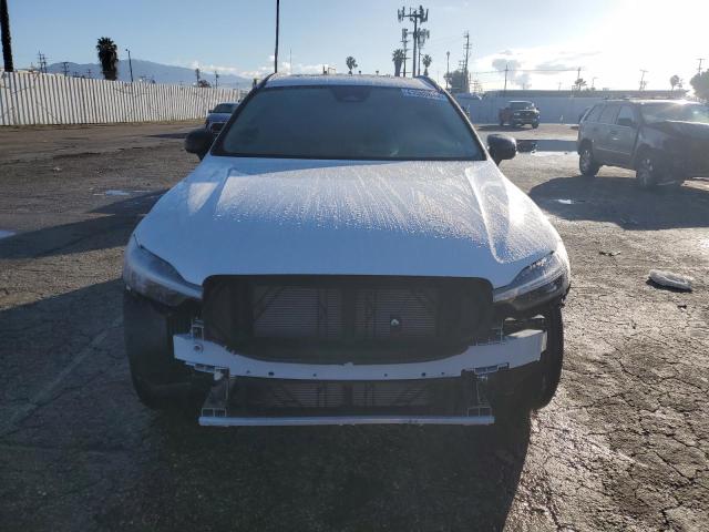 YV4L12RK2R1739658 - 2024 VOLVO XC60 CORE WHITE photo 5