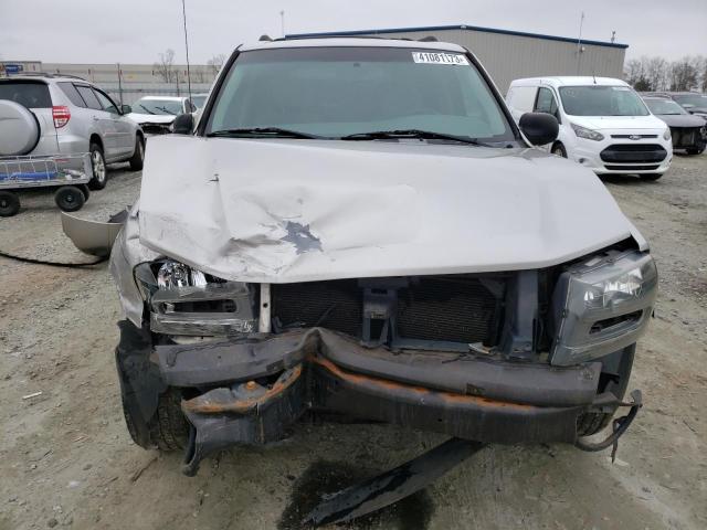 1GNDT13S872289310 - 2007 CHEVROLET TRAILBLAZE LS SILVER photo 5